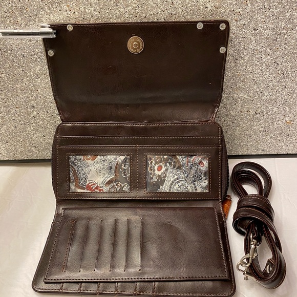 Crossbody Clutch - Picture 6 of 11